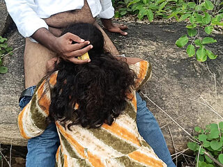 Indian Step Sister Outdoor Sex - Laxi Ammu & Apple Baby Public Fucking