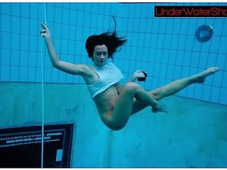 Sexy Cute Beauty Alla Swims In The Swimming Pool
