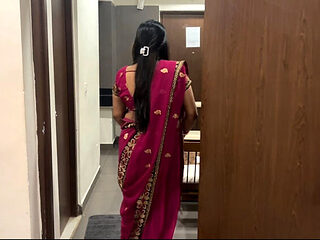 Indian Desi VVIP Rich Lady Fucked by Young Boy Maid at Home with Clear Hindi Talk