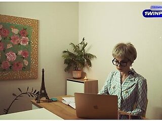 Hungry Boss Made Lick And Sucked (episode 3) With Melissa Grand