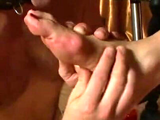 Slave eats my feet for dinner