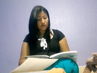 My Stepcousin Likes To See My Big Ass When I Change To Go To The Gym