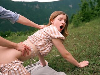 Petite beauty delivers intense sensual outdoor passion with passionate desire