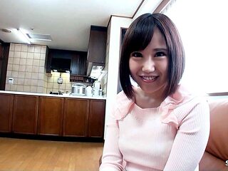 Petite Asian Girl first Time Sucks