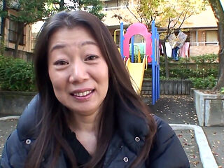 Squirting Japanese cougar enjoys cock and toys