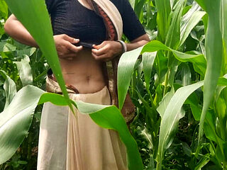 Indian Sister-in-Law Doggy Style Outdoor Fuck in Jungle Farm