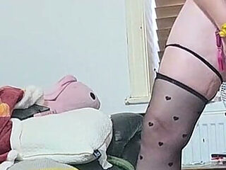 Femdom Blonde MILF Has Fun With Watersports On Partner Restrained In Toilet Box