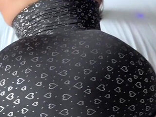 Big-assed Maid Cleans the Apartment and Eats My Cock