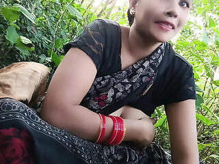 Desi Village Girl Outdoor Fucked Hard in Jungle Doggy Style