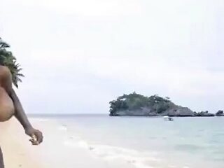 Public Flashing Of Big Natural Tits In The Moment Of Escape