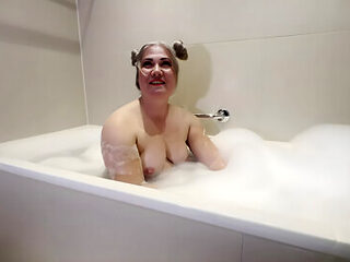Foamy Bathtub Sex On Business Trip