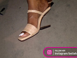 Belle Hadja Pretty Feet of the Night