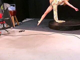 Blonde amateur chick in solo bdsm