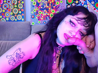 DEEDEELOVE GOTHIC GIRL FUCK NOSE SNIFFING COCK