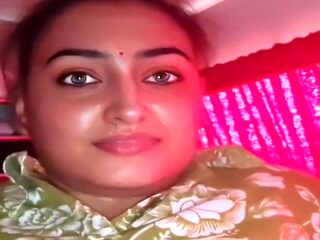 Bus Me Ek Ladki Ko Chudai Ki