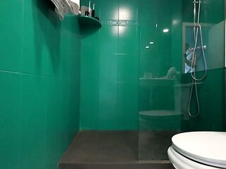 Step sister washes step dad's huge cock in the shower