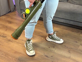 Testicles Vs. Power! Internal Damage to His Stupid Balls! - Dave Moon - Mia - Bbusting (ballbusting)