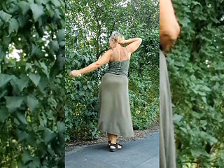 Mature Granny Cums Outdoors