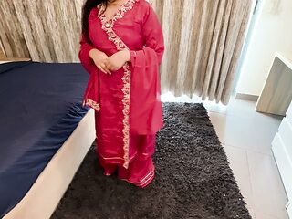 Stepmom seduces flat-mate to deflower her innocent daughter