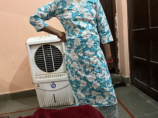 Married girlfriend enjoys romance in hotel