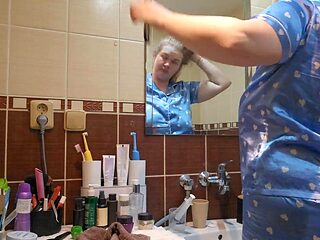 Chubby Wifes Shower Skincare