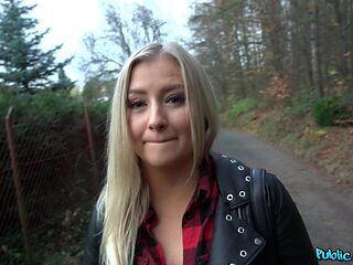 Blonde slut Cayla Lyons sucks a dick and fucks with a stranger