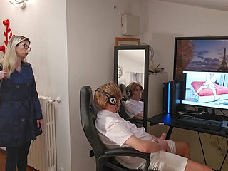 Shocked Stepmom Has No Choice but to Submit to the Wanker Stepson's Indecent Proposal