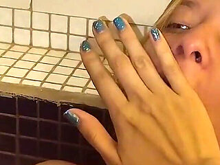 Check-in to Kink - Part 2: Controlled by Hands in the Tub