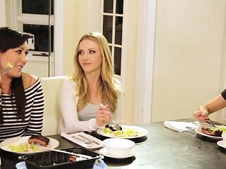 Multiple ogasms for the sneaky lesbian harlots