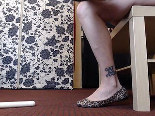 Flattening Sliding Playing leopard Balle
