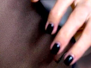 Alexa Creed Is Tearing off Her Nylon Pantyhose! Watch Her Destroy Her Nylons and Get Teased by the View!