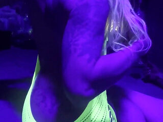 Zoey Portland Parties