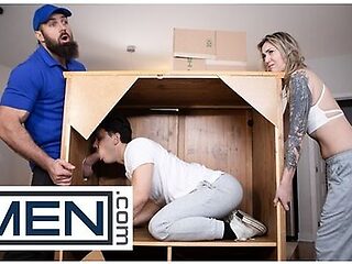 Nicki Hunter Catches Her Boyfriend Enzo Muller Sucking Off Chuck Hunter And Promptly Joins