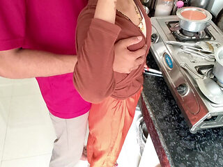 Indian wife kichten fuck hard