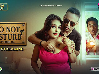 Indian Chubby Girl with Big Nipple Enjoy Sex with His Boyfreiend in Hotel Room