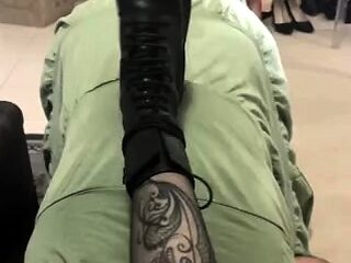 Praise pantyhose and foot fetishes for stockings
