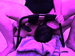 Tattoed fetish les fingering pussy and licking pussy
