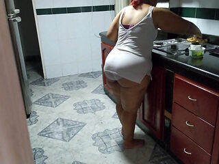 A delicious shower with my stepmom