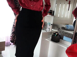 Angel The Dreamgirl's Wet Pussy Peeking From Tight Pencil Skirt Makes You Hard