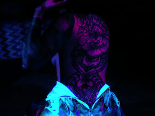 Neon Raver Lays A Clutch Of Eggs In UV Then Pisses: Ovipositor, Egg Play And Watersports Seduction
