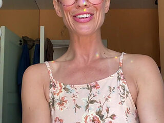 JOI Stepmommy Gets Mad at You for Making Fun of Her Glasses! You Better Pull That Cock Out and Let Me Finish You Now Cum