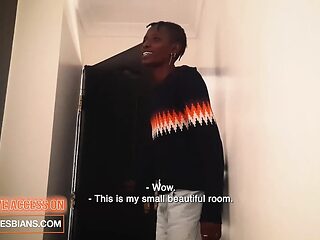 Amateur ebony lesbians expose their natural big tits in a hot homemade scene