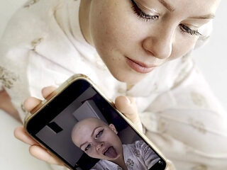 Cumtribute Bald Girl Cleanup Her Phone After