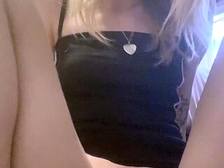 Mom amateur webcam pussy masturbate