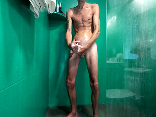 I Let My Step Stepdaughter Wash My 9 Inch Dick When I Shower