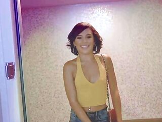 Sis Loves Me - sly boy stumbles across his stepsister's bareness as she takes a bathroom