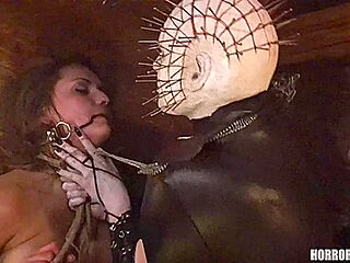 HORROR PORN: Pinhead