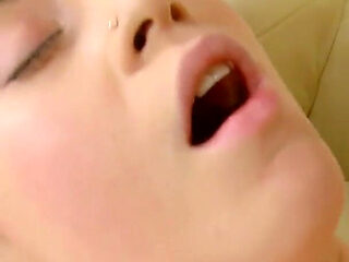 Skinny teen learns with boyfriend and fucks with him for the first time