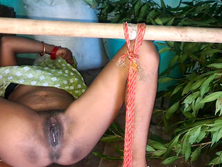 Indian Village Aunty Having Romantic Mms Video Viral