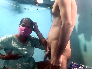 Desi Bhabhi Hindi Hot Sex Talk with Cum Swallow Outdoor